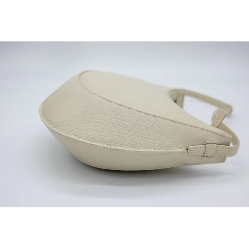 Loewe‎ Vintage Crescent Shoulder Bag Cream Textured Leather Hobo